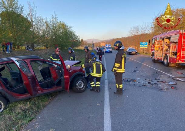 Frontale mortale sulla Statale a Brenta