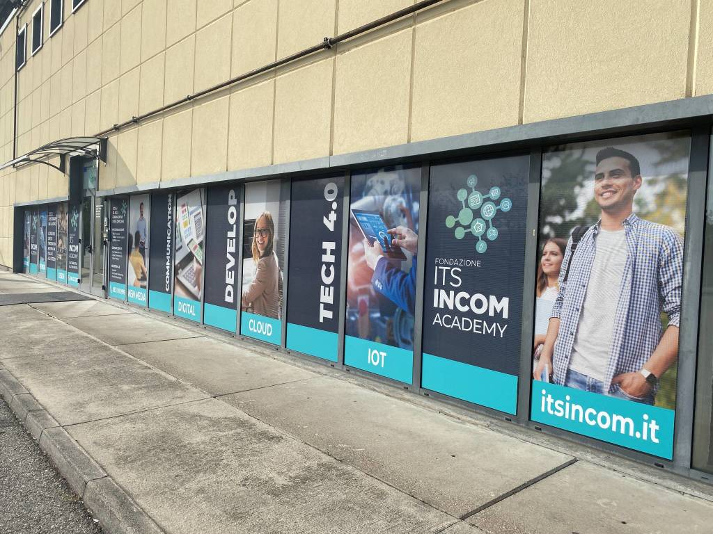 its incom