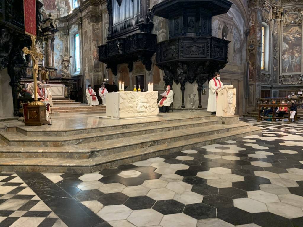 La consegna degli olii santi in san Vittore