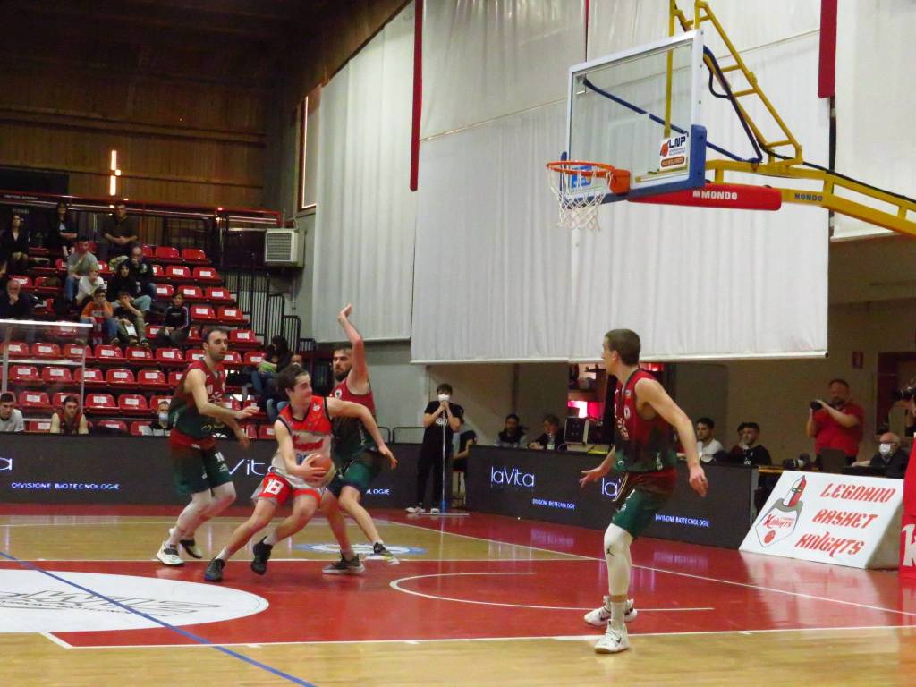 Legnano contro Omegna 