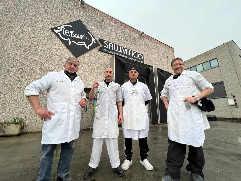 Levis salumi