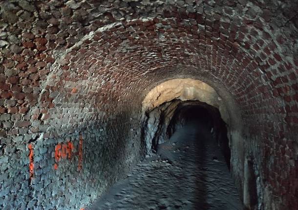 tunnel ex magnesia Angera