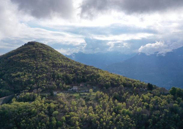 VA in giro tappa uno Maccagno Lago Delio