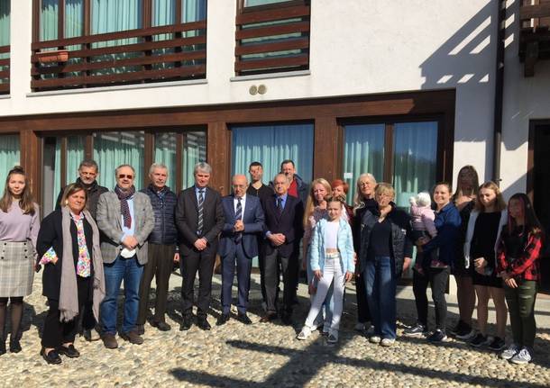 Varese - Visita delle istituzioni alla Cascina Tagliata del Gulliver