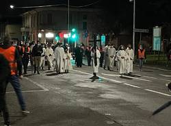 Via Crucis a Parabiago con mons. Mario Delpini