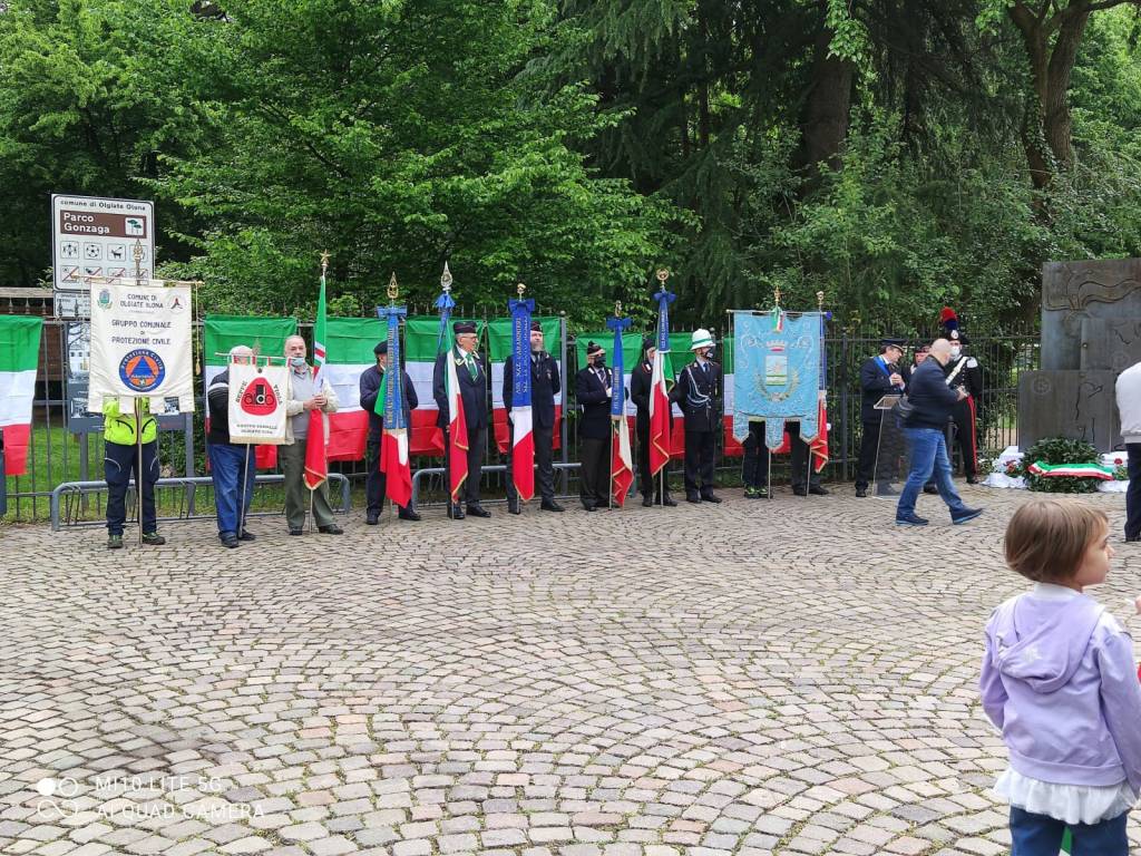 A Olgiate Olona l’inaugurazione del monumento ai Carabinieri