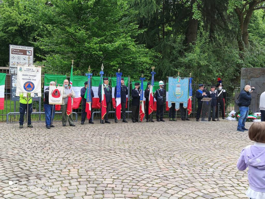 A Olgiate Olona l’inaugurazione del monumento ai Carabinieri