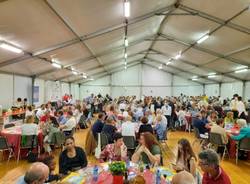 Aggiungi un pasto a tavola - la cena solidale 2022