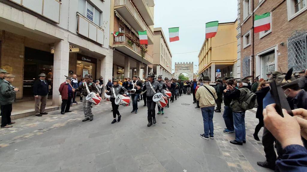Alpini varesini in trasferta a Rimini per l'Adunata Nazionale numero 93