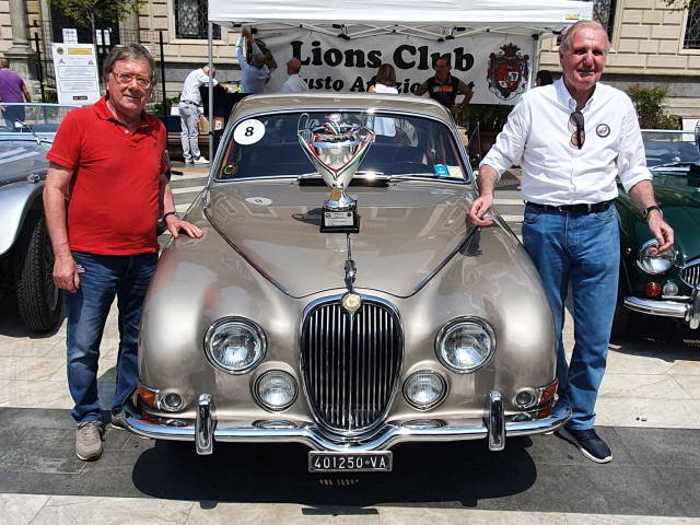 Le auto d\'epoca impegnate nel Lions Day di Busto Arsizio