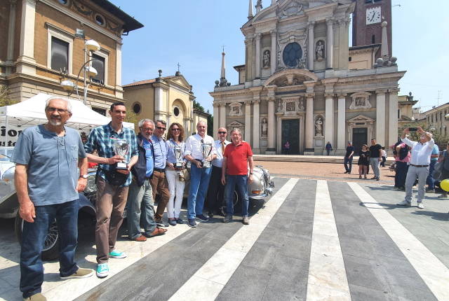 Le auto d\'epoca impegnate nel Lions Day di Busto Arsizio