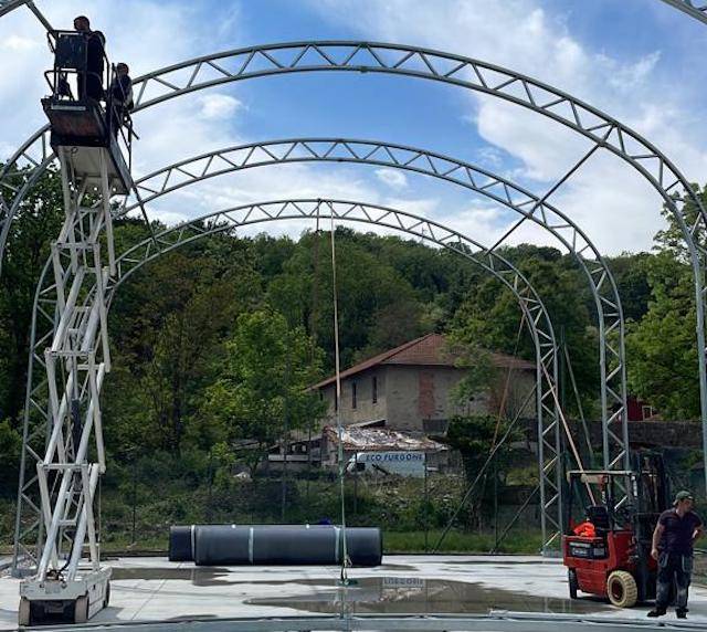 La nascita dei nuovi campi di \"Laveno Padel\"