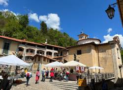 Castello Cabiaglio - Il mercatino del 1° Maggio