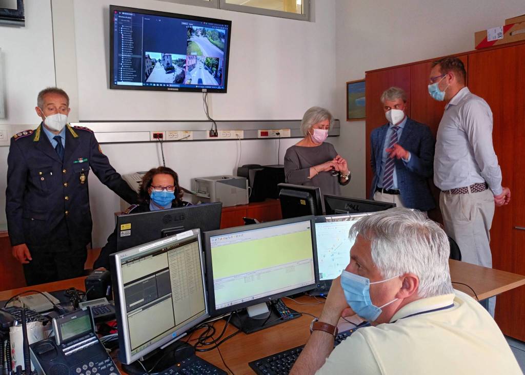 centrale operativa polizia locale varese