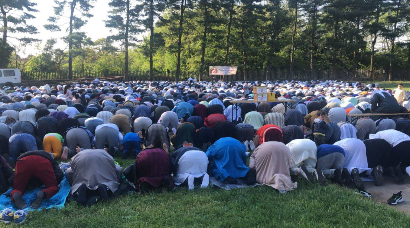 Festa di fine Ramadan al parco di via Dell'Amicizia a Legnano 