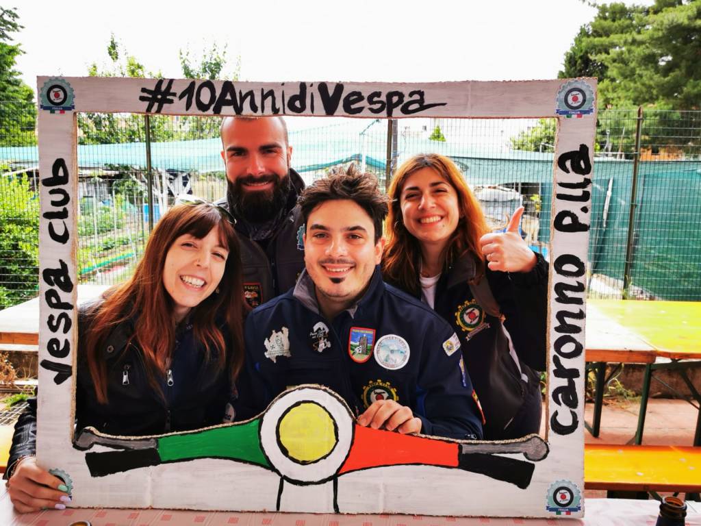 Il Vespa Club di Caronno Pertusella festeggia i suoi primi 10 anni