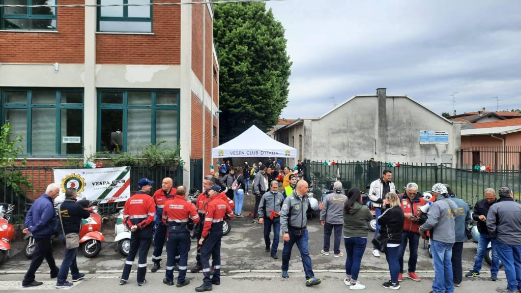 Il Vespa Club di Caronno Pertusella festeggia i suoi primi 10 anni