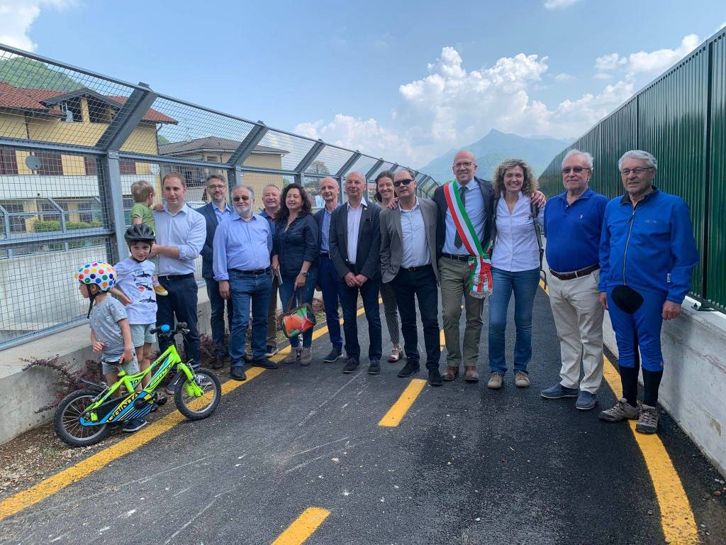 Inaugurata la nuova ciclabile di Induno Olona