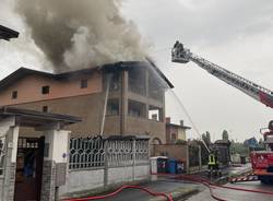 Incendio tetto a Lainate 