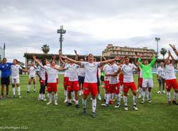 La festa del Città di Varese per la vittoria ai playoff