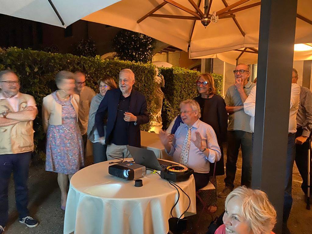 La festa per 50 anni della maturità della terza C Cairoli