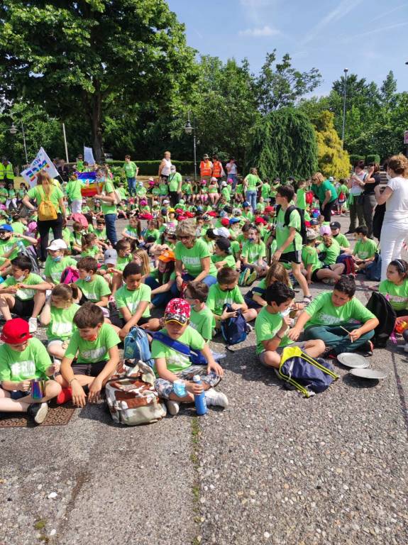 la marcia della pace degli studenti di Solbiate Arno