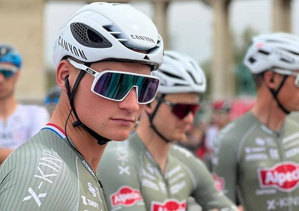 mathieu van der poel giro d'italia 2022 ciclismo