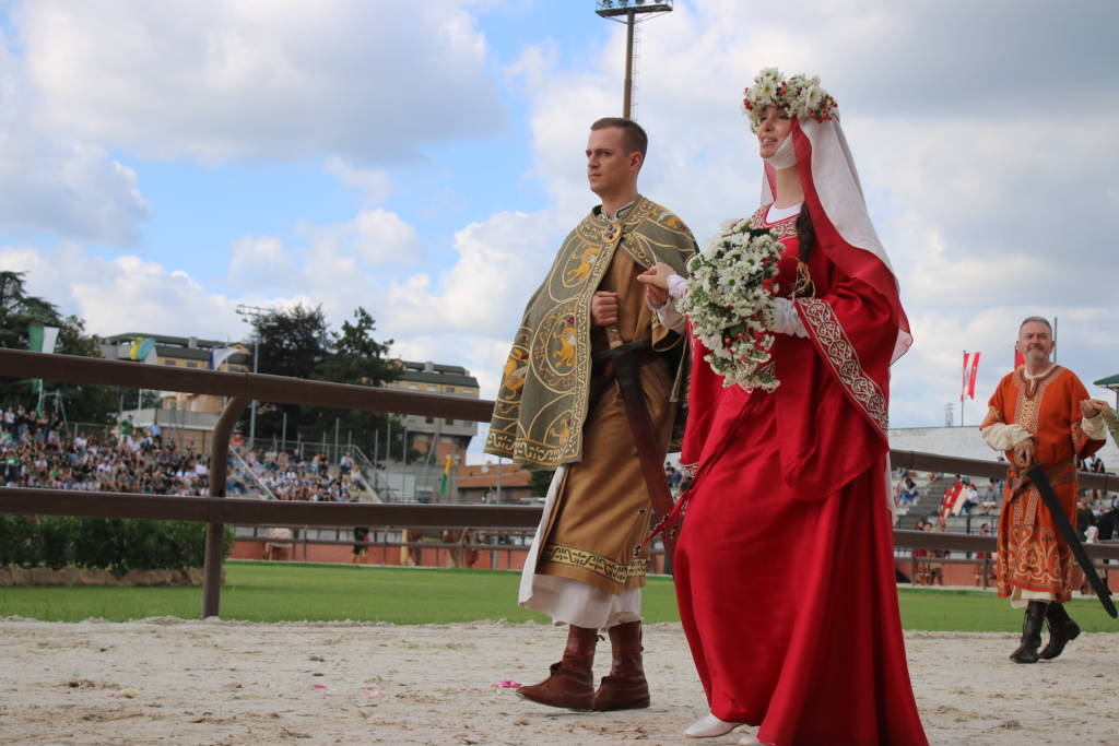 Palio di Legnano la sfilata 