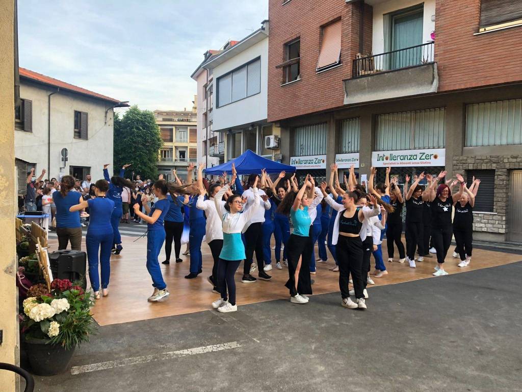 Shopping con Gusto a Busto Garolfo
