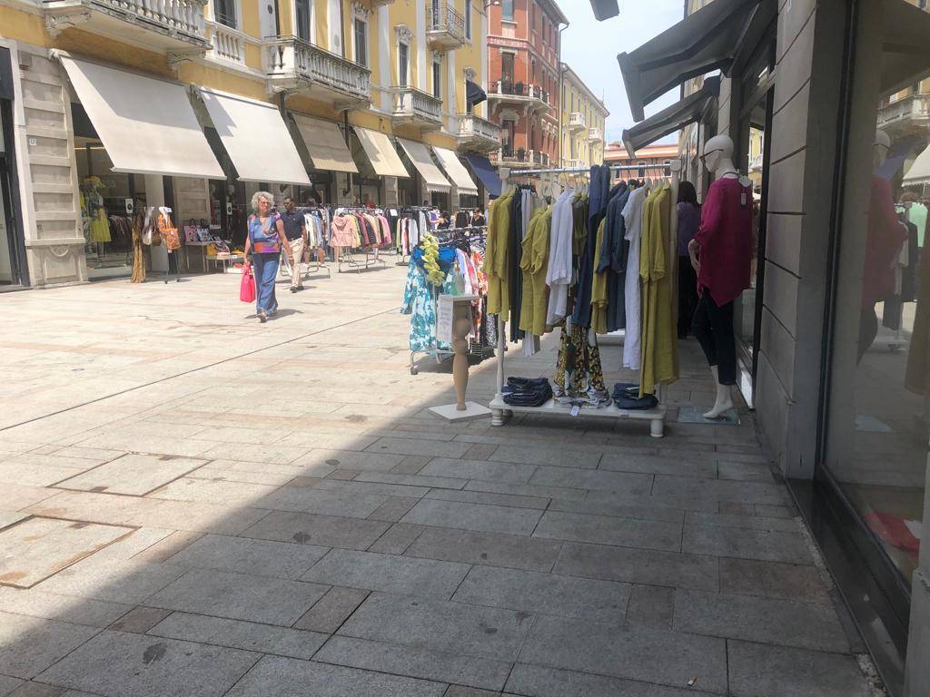 Shopping Primavera a Legnano 