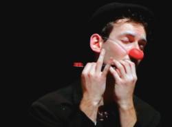 spettacolo teatrale un uomo semplice pietro grava