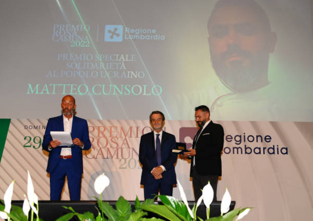 Al panificatore di Parabiago Matteo Cunsolo il premio Rosa Camuna 2022