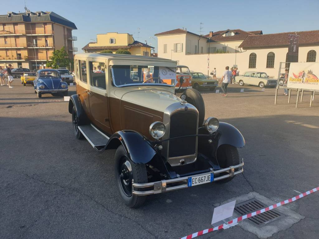 “Auto in passerella” alla Notte Bianca dello Sport di Parabiago