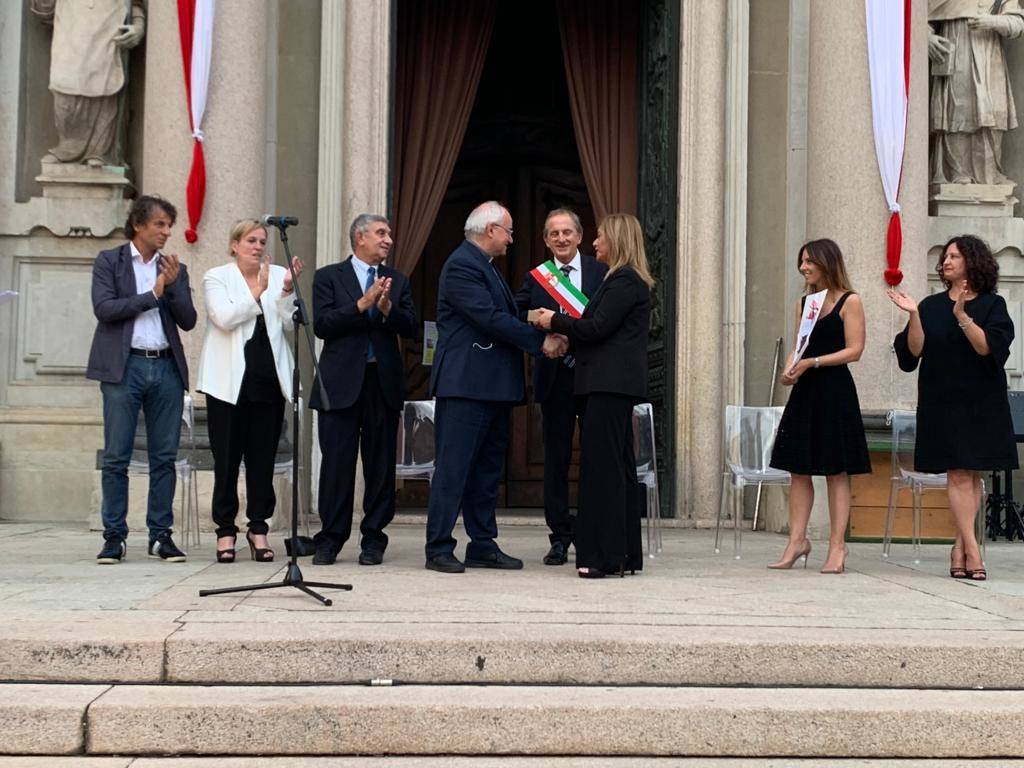 Busto festeggia San Giovanni. Benemerenza civica a Monsignor Severino Pagani