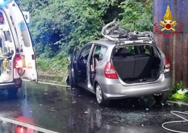 Lo schianto di Maccagno sulla strada del lago