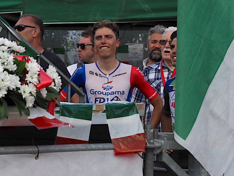 Carnago incorona Lorenzo Germani campione d\'Italia U23 di ciclismo
