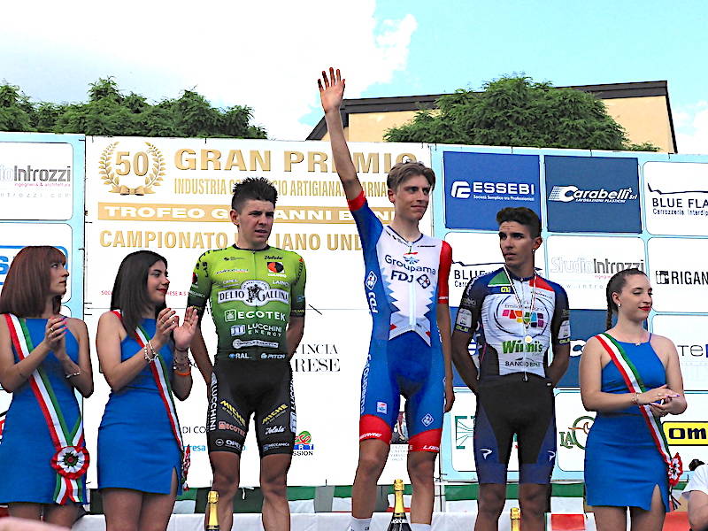 Carnago incorona Lorenzo Germani campione d\'Italia U23 di ciclismo