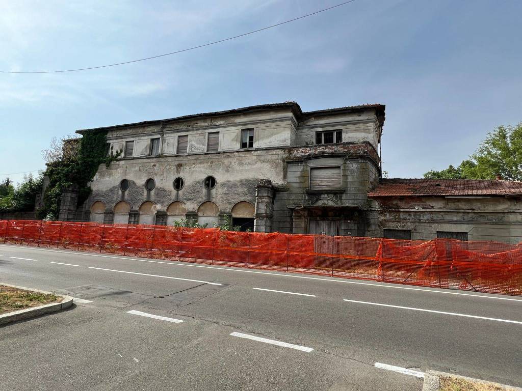 caronno pertusella tour 2022 luoghi