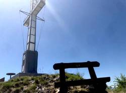 Cuasso al monte - La croce del Poncione rimessa a nuovo dall'associazione On