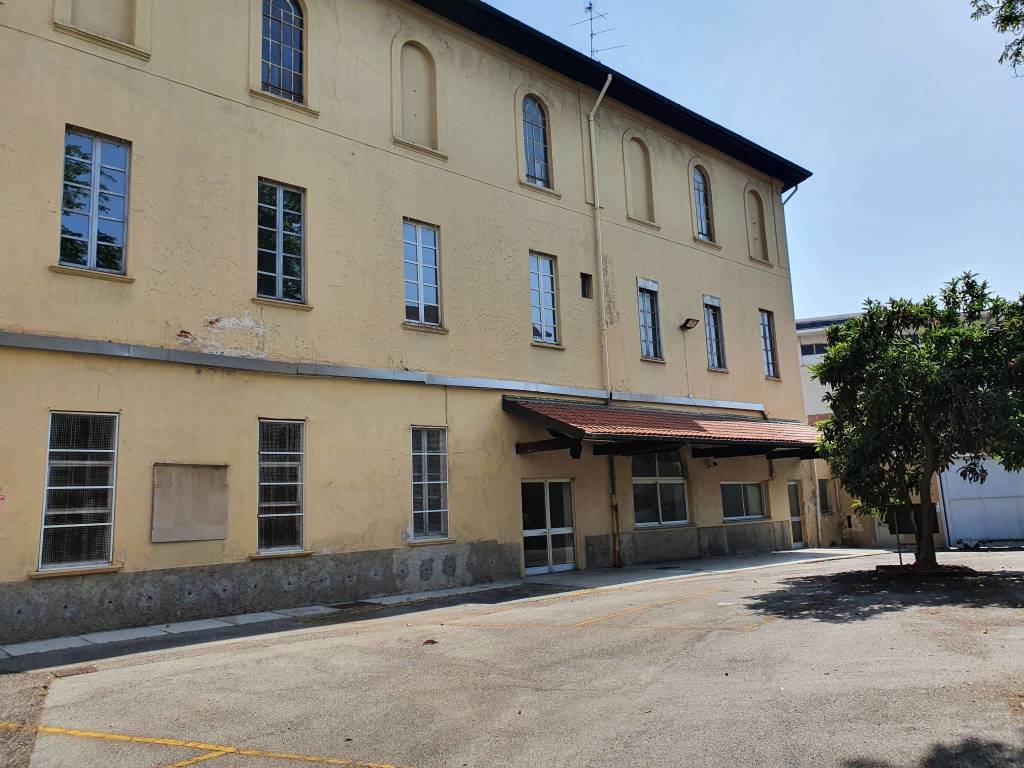 Dentro la ex Manifattura di Legnano