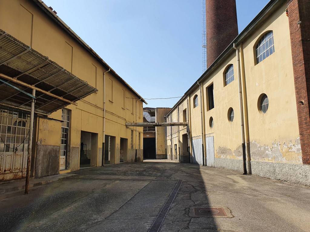 Dentro la ex Manifattura di Legnano