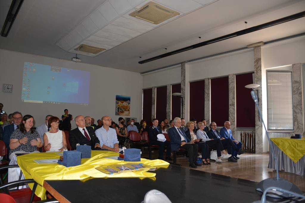 Forze dell'Ordine premiate dal Lions Club Maggiolini di Parabiago