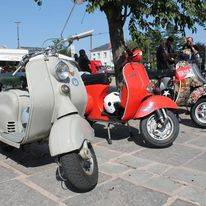 Grande successo per il primo "Vesparaduno" di Uboldo