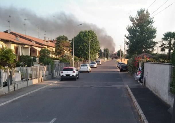 incendio all'alba 