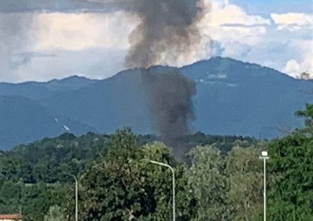 incendio varese