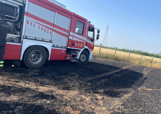 Incendio via Novara