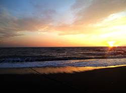 mare spiaggia tramonto