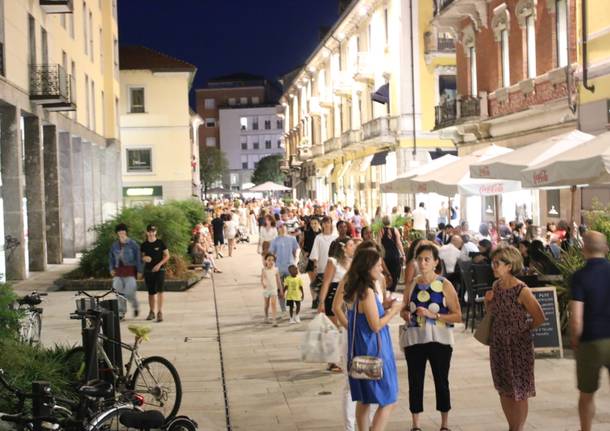 Mercoledì dello shopping a Legnano con la banda di Legnano