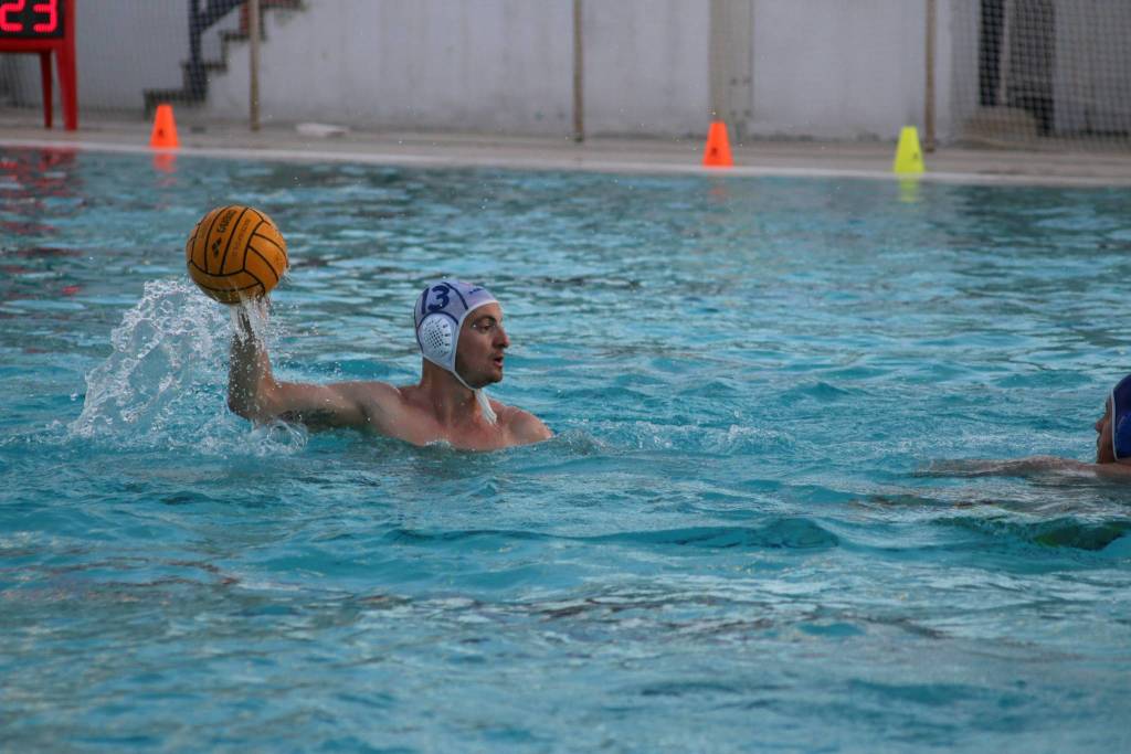 Pallanuoto Legnano  sconfigge Cremona