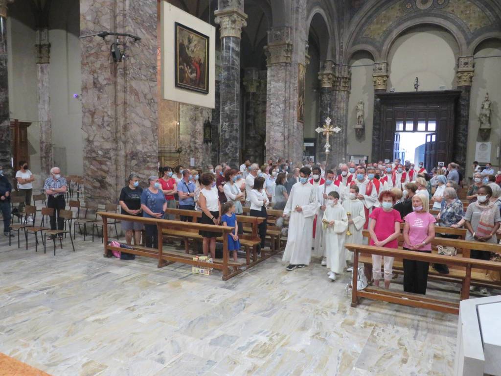 Parrocchia San Domenico in festa per i 30 anni di sacerdozio di don Marco 